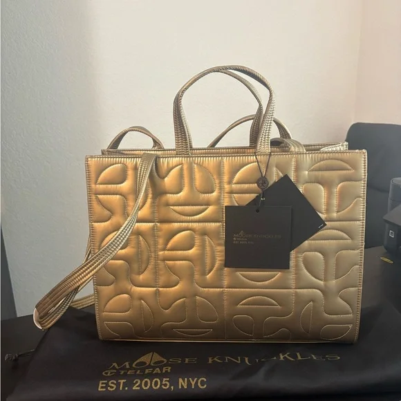 Moose Knuckles X Telfar Medium Shopper - Picture 3 of 6